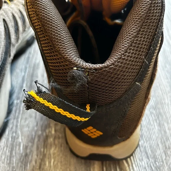 Columbia Men's Crestwood Mid Waterproof Hiking Boots - Picture 7 of 7